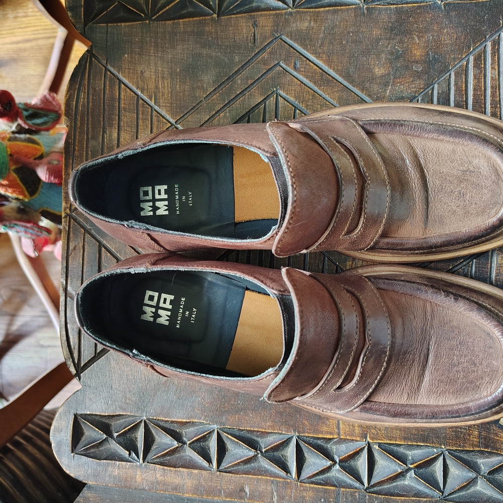Moma Women's Rich Brown Leather Loafers